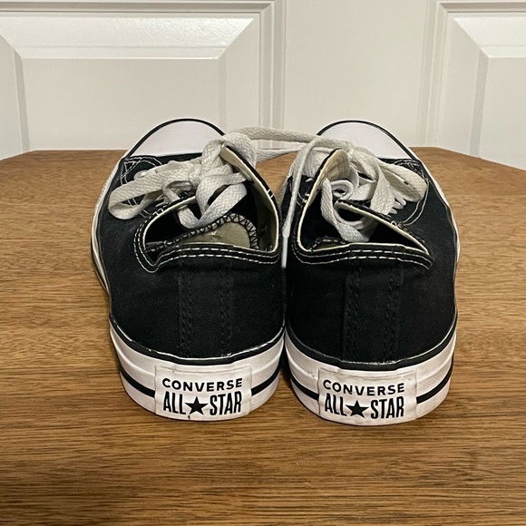 Converse Black Sneakers Woman’s Size 7 - Picture 4 of 7